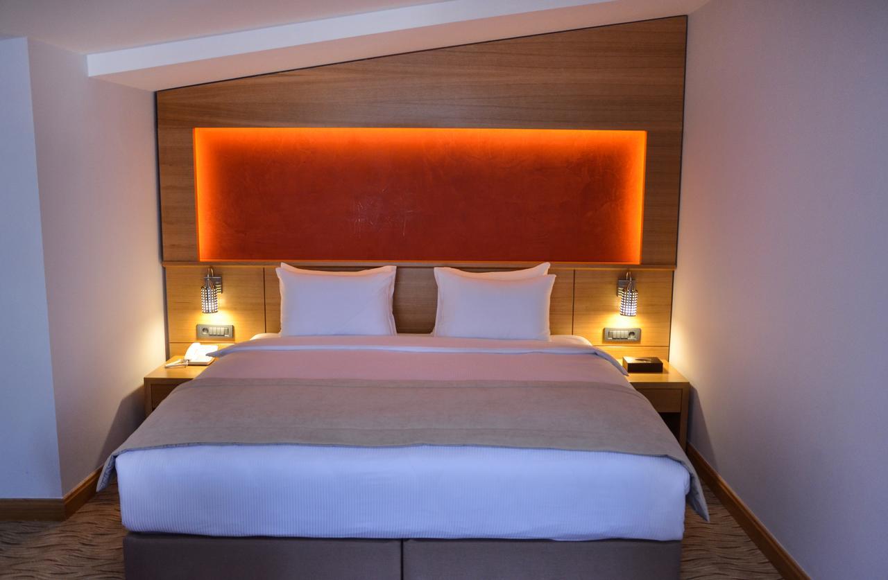 Bacacan Otel Ayvalı Esterno foto