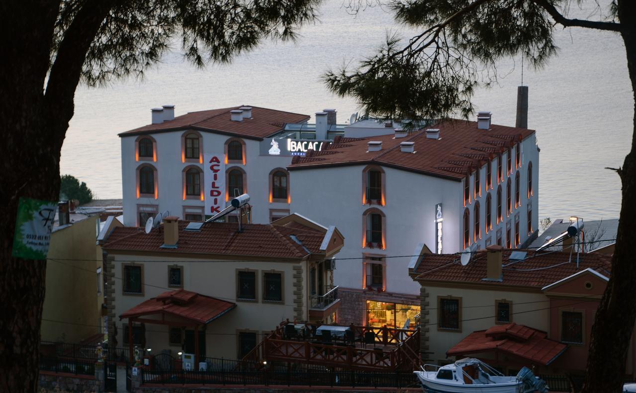 Bacacan Otel Ayvalı Esterno foto