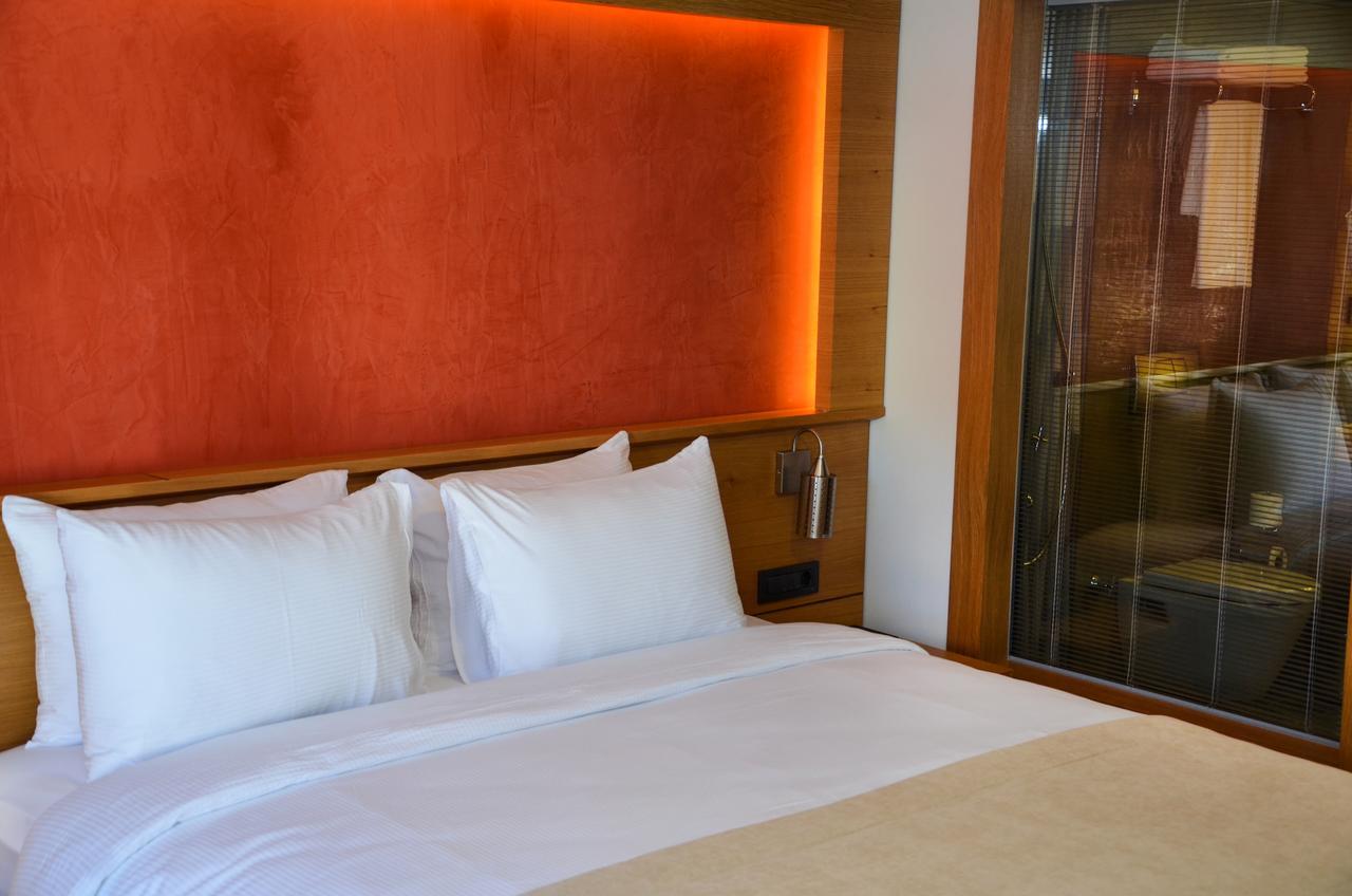 Bacacan Otel Ayvalı Esterno foto