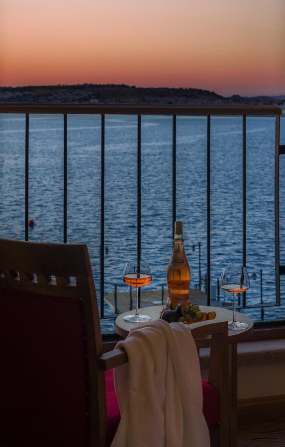 Bacacan Otel Ayvalı Esterno foto