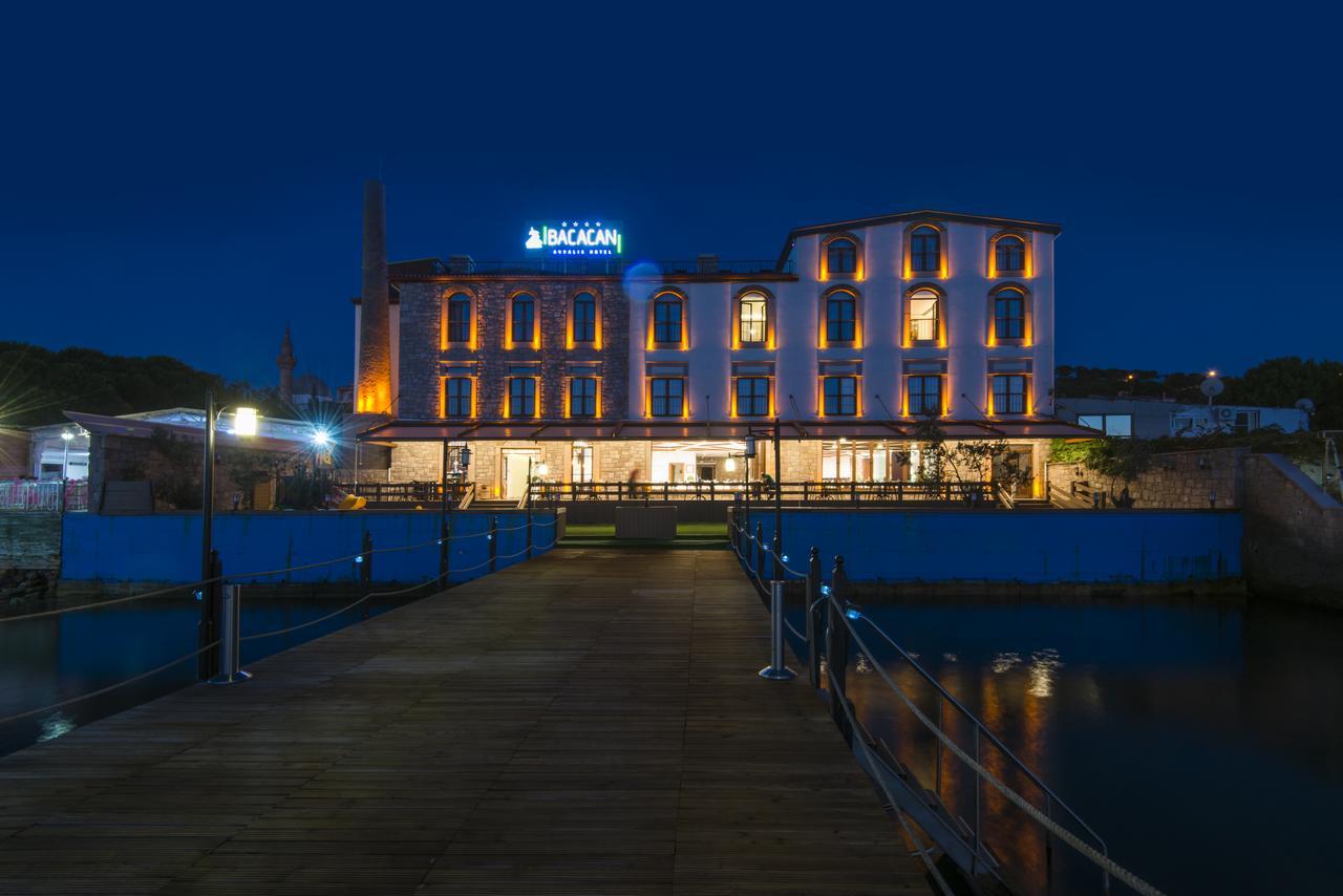 Bacacan Otel Ayvalı Esterno foto