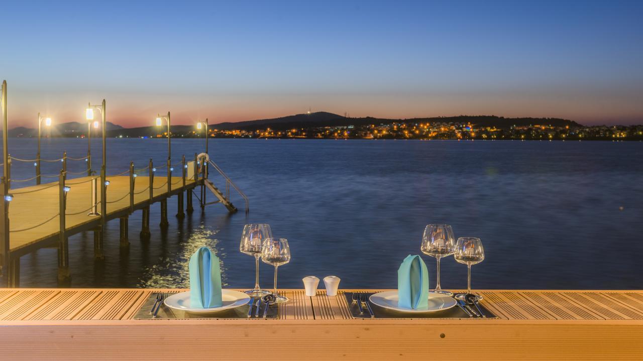 Bacacan Otel Ayvalı Esterno foto